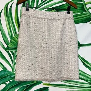 Ann Taylor 4/27 Grey Fringe Tweed Office Preppy Minimalist Church Simple Skirt